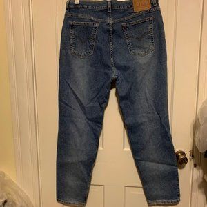 Levi's 512 Slim Fit Tapered Leg Size 18 Reg S Women's Jeans
